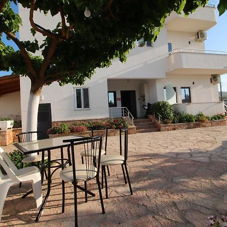 Emerald Inn Ksamil Ngoại thất bức ảnh