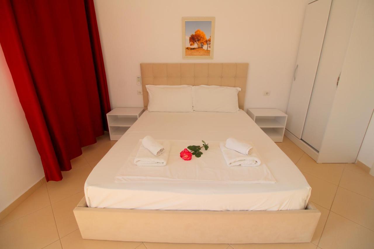 Emerald Inn Ksamil Ngoại thất bức ảnh