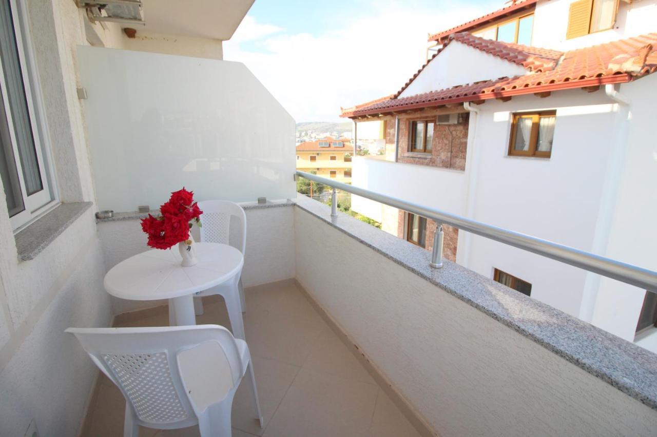 Emerald Inn Ksamil Ngoại thất bức ảnh