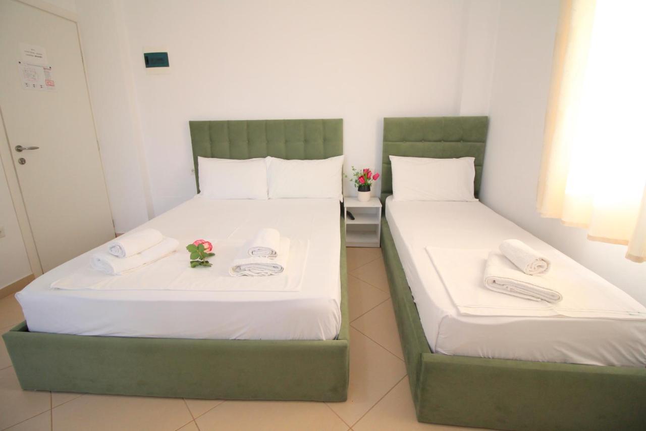 Emerald Inn Ksamil Ngoại thất bức ảnh