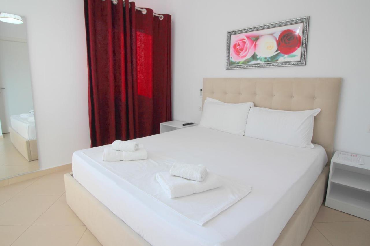 Emerald Inn Ksamil Ngoại thất bức ảnh
