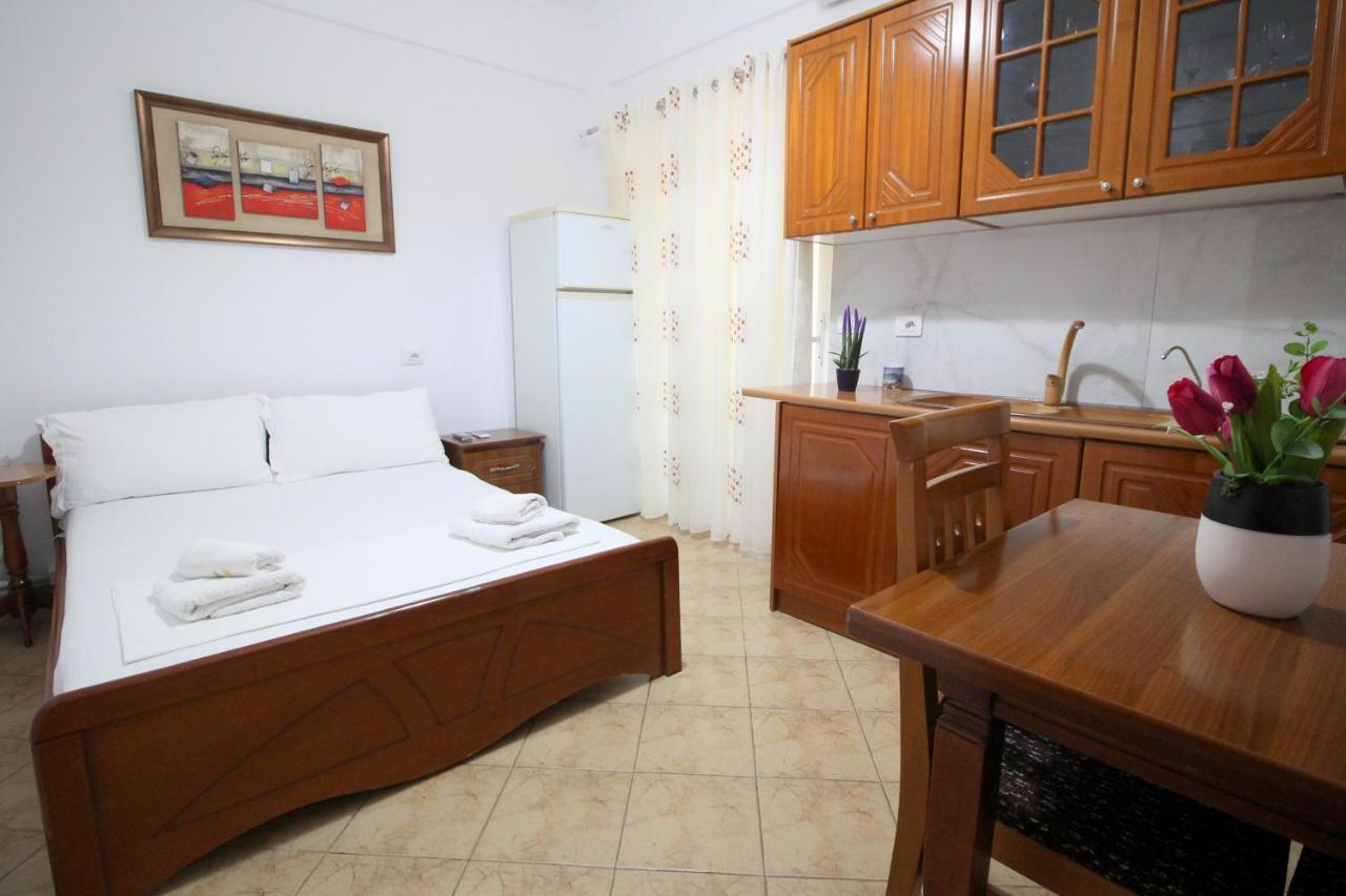 Emerald Inn Ksamil Ngoại thất bức ảnh