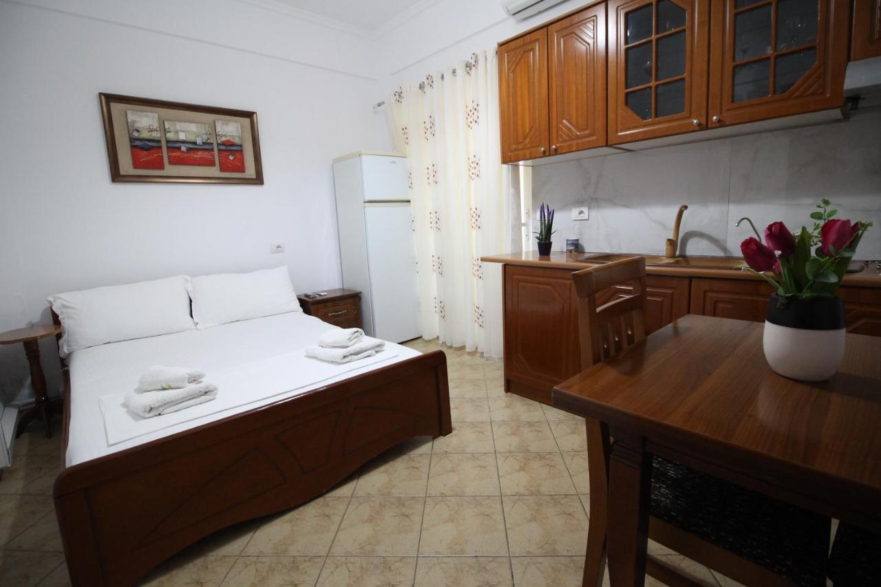 Emerald Inn Ksamil Ngoại thất bức ảnh